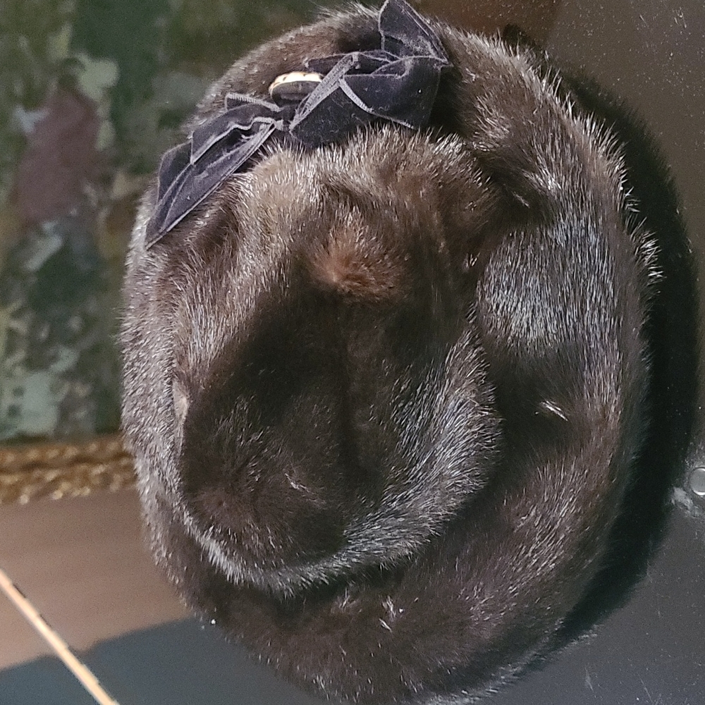 Mink fur hat - Picture 1 of 7